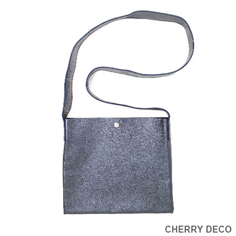 本革サコッシュ(メタルNavy)の商品画像